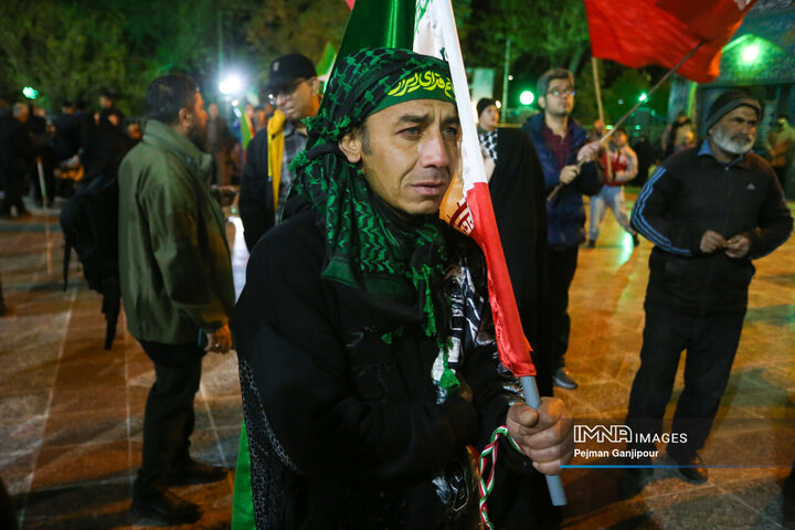 قافله عزاداری اربعین امام شهید در اصفهان