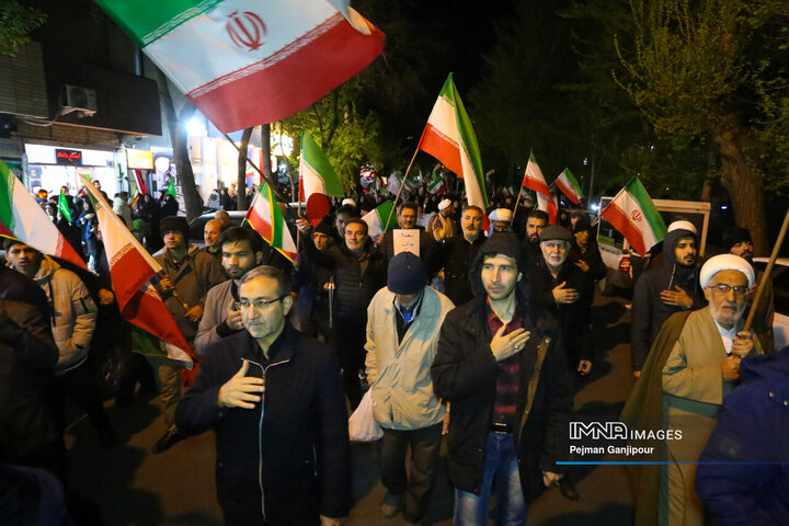 قافله عزاداری اربعین امام شهید در اصفهان