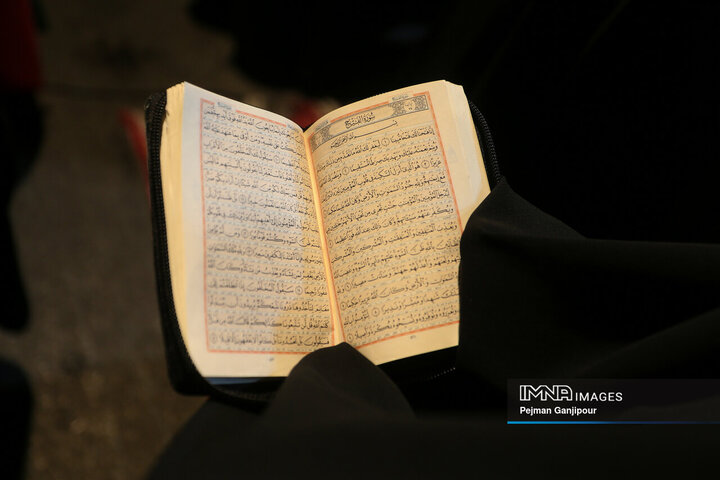 مراسم چهلمین روز شهادت رهبر معظم انقلاب در اصفهان