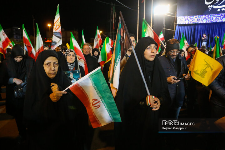مراسم چهلمین روز شهادت رهبر معظم انقلاب در اصفهان