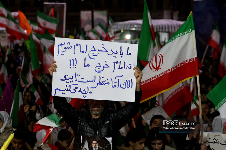 گرامیداشت چهلمین روز شهادت قائد امت و دانش‌آموزان میناب در همدان