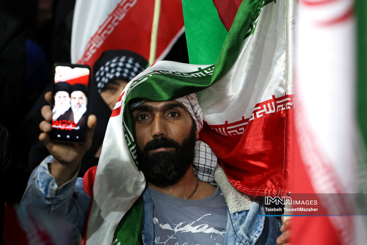 گرامیداشت چهلمین روز شهادت قائد امت و دانش‌آموزان میناب در همدان