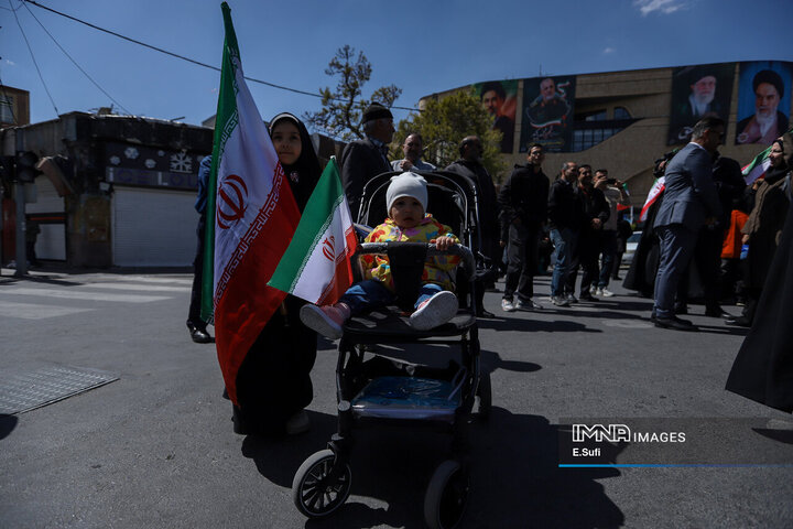 اراک در سوگ چهلمین روز شهادت رهبر شهید انقلاب اسلامی