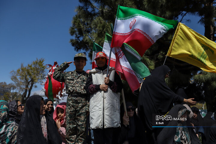 اراک در سوگ چهلمین روز شهادت رهبر شهید انقلاب اسلامی
