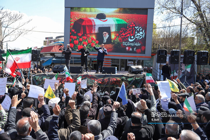 اراک در سوگ چهلمین روز شهادت رهبر شهید انقلاب اسلامی