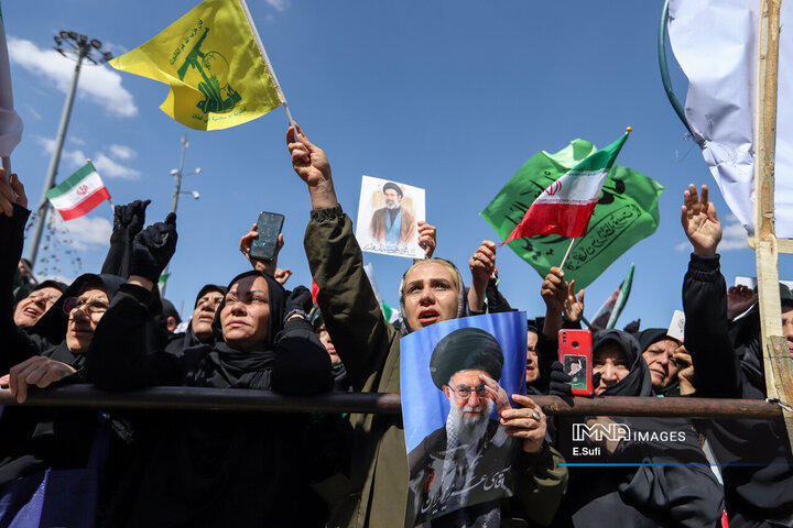 اراک در سوگ چهلمین روز شهادت رهبر شهید انقلاب اسلامی