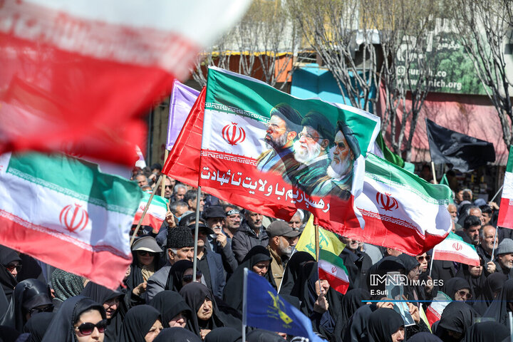 اراک در سوگ چهلمین روز شهادت رهبر شهید انقلاب اسلامی