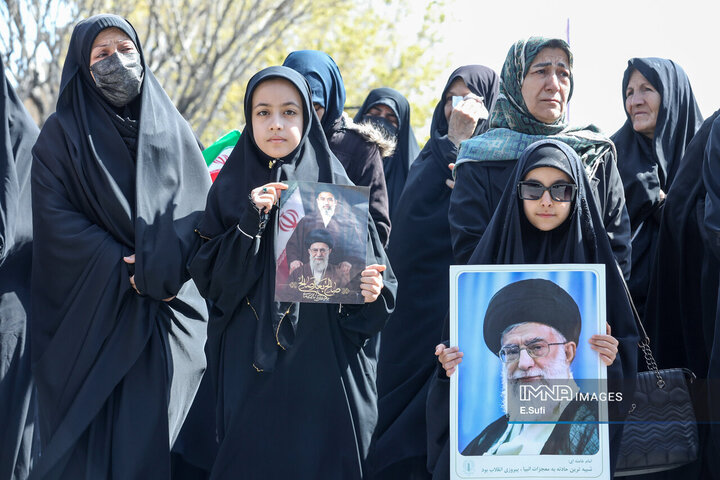 اراک در سوگ چهلمین روز شهادت رهبر شهید انقلاب اسلامی