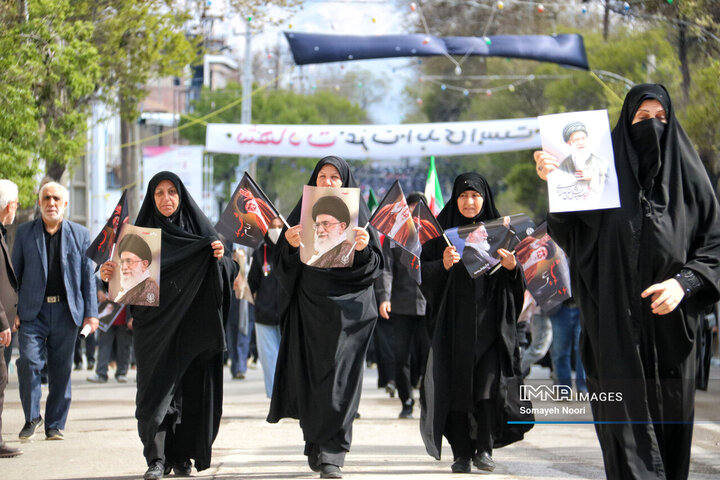 چهل روز گذشت؛ کرمانشاه در سوگِ رهبرِ شهیدش