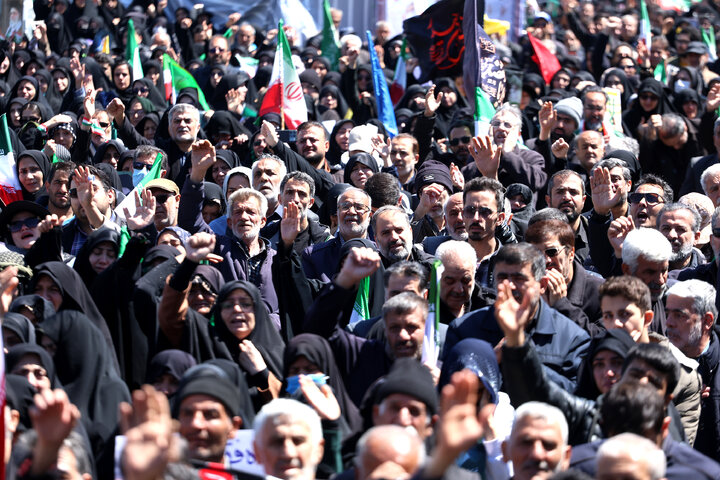 مراسم عزاداری چهلمین روز شهادت رهبر انقلاب در همدان