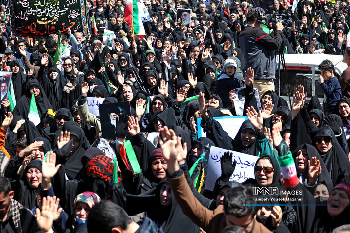 مراسم عزاداری چهلمین روز شهادت رهبر انقلاب در همدان