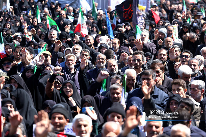 مراسم عزاداری چهلمین روز شهادت رهبر انقلاب در همدان