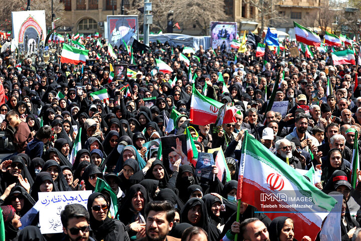 مراسم عزاداری چهلمین روز شهادت رهبر انقلاب در همدان