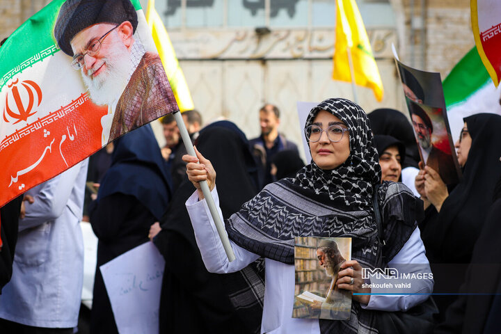 تجمع کادر درمان اصفهان در اربعین شهادت رهبر معظم انقلاب