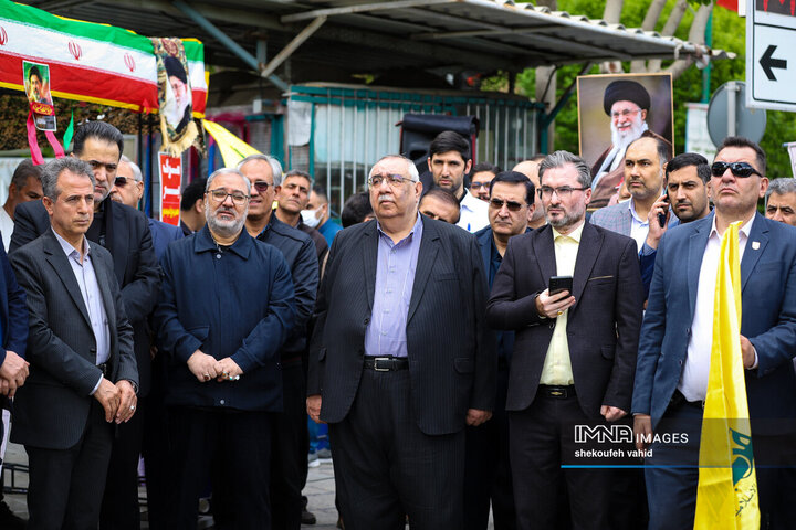 تجمع کادر درمان اصفهان در اربعین شهادت رهبر معظم انقلاب