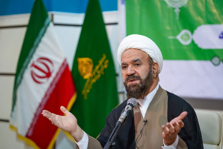 فرهنگ ولایی، سد راه استکبار است