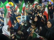 لبیک مردم سنندج به رهبر انقلاب