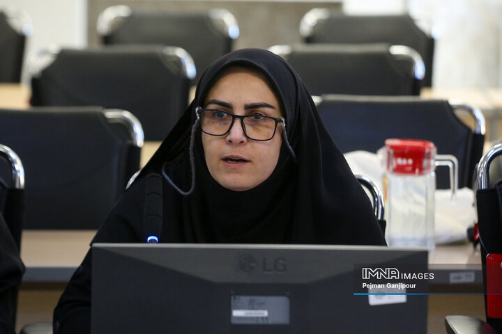 جلسه مشترک مسئولین کمیته های انتخابات و مدیران مناطق هجده‌گانه شهرستان اصفهان