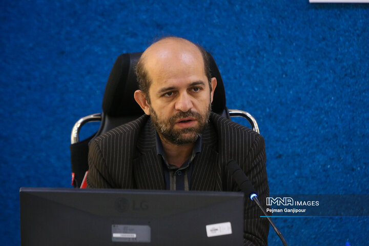 جلسه مشترک مسئولین کمیته های انتخابات و مدیران مناطق هجده‌گانه شهرستان اصفهان