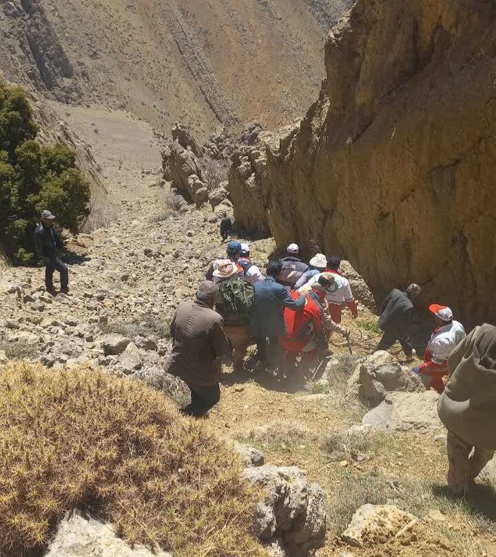 سقوط مرگبار در کلنجهکوه؛ پایان تلخ جستوجوی مرد ۷۰ ساله در ارتفاعات سمیرم