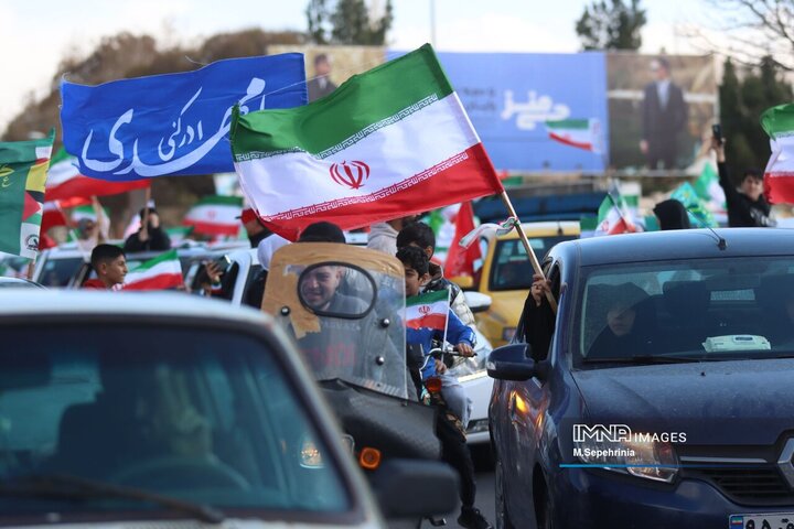 بزگترین کاروان خودرویی اقتدار ملی در تبریز