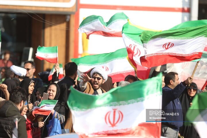 بزگترین کاروان خودرویی اقتدار ملی در تبریز