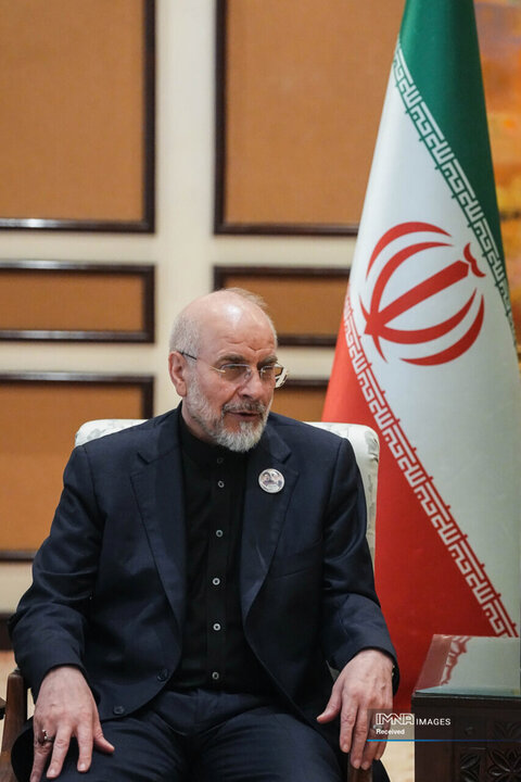 دیدار نخست‌وزیر پاکستان و رئیس هیئت مذاکره‌کننده ایران
