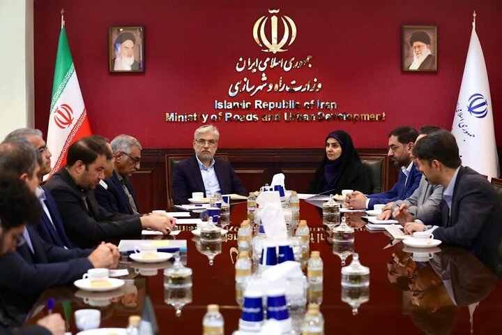 تاکید بر تسریع در ساخت مسکن دانشگاهیان در دیدار وزرای راه و علوم