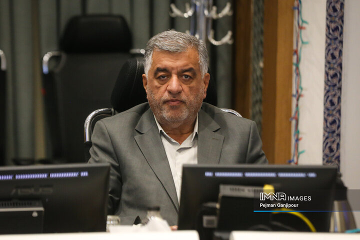 احمد شریعتی، عضو هیئت‌رئیسه شورای شهر