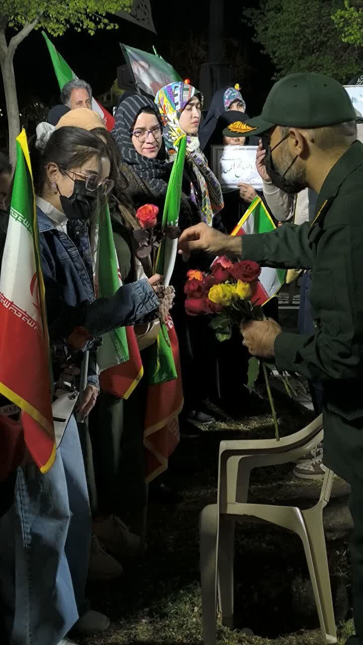تقدیر از خدمات بی‌منت و مردمی نیروهای نظامی و سپاه پاسداران انقلاب اسلامی