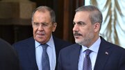 گفت‌وگوی تلفنی فیدان و لاوروف درباره بحران در غرب آسیا