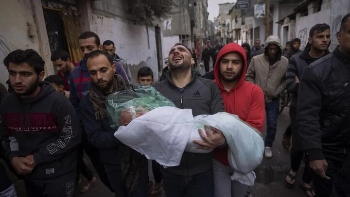 شهادت ۱۰ فلسطینی در حملات صبح امروز ارتش صهیونیستی به نوار غزه