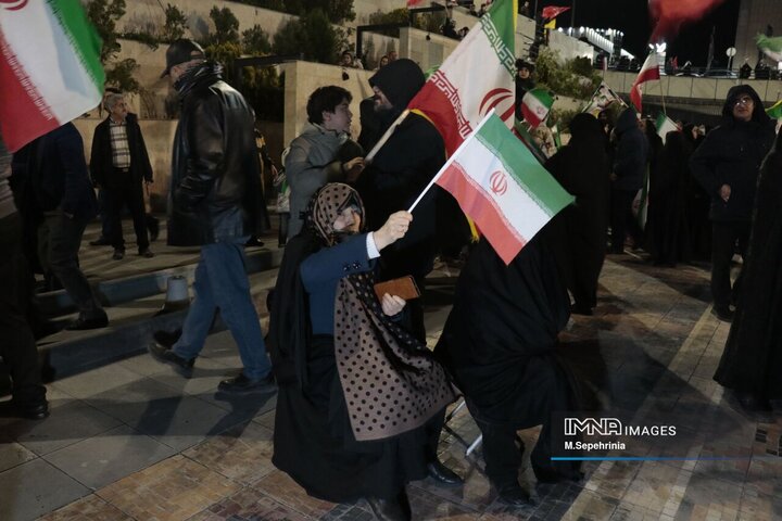 حضور 72 تن از نخبگان فرهنگی و رسانه‌ای ترکیه در اجتماع مردمی حمایت از جمهوری اسلامی ایران در تبریز