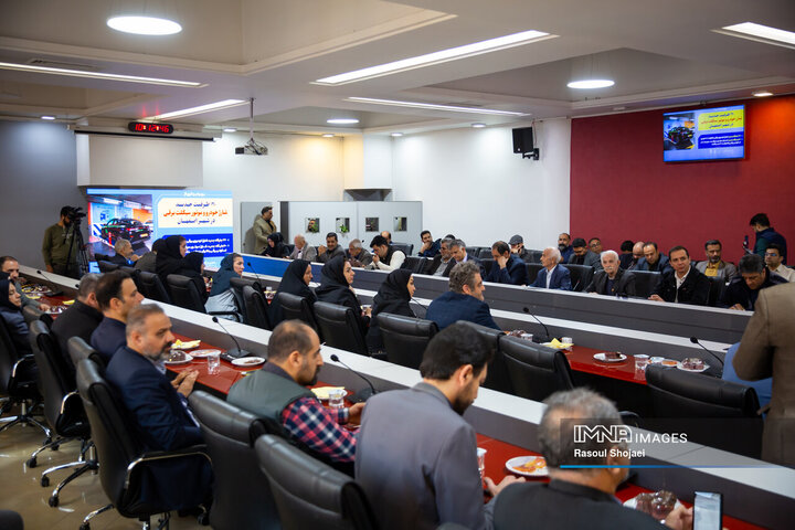 بهره‌برداری از ظرفیت‌های جدید شارژ خودرو و موتورسیکلت برقی در اصفهان