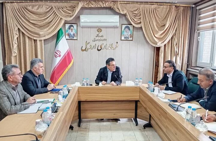 برنامه‌ریزی برای اجرای ۲۰۰ مگاوات نیروگاه خورشیدی در اردبیل