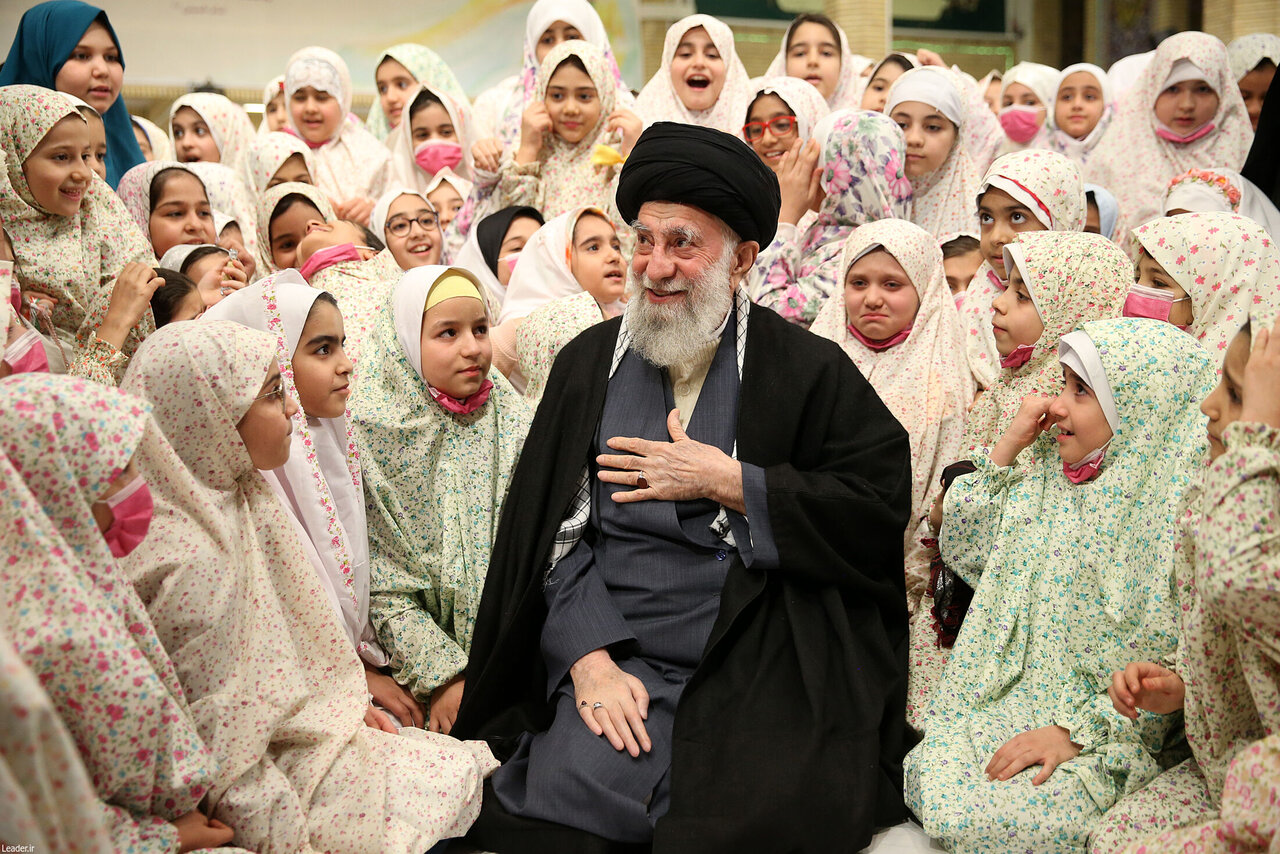 تولدتان در آسمانها مبارک مهربانترین بابای ایران