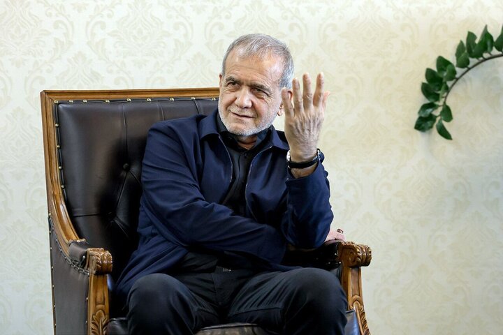 ورزشکاران نماد عرق ملی و ایستادگی در برابر تهدیدها هستند