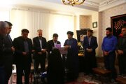 فرزندان شهدا به پدران قهرمان خود افتخار کنند
