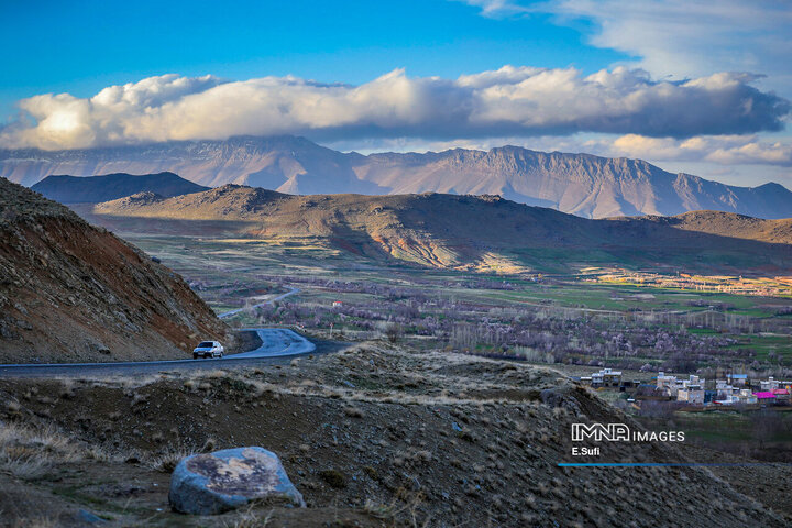 طبیعت بهاری شازند