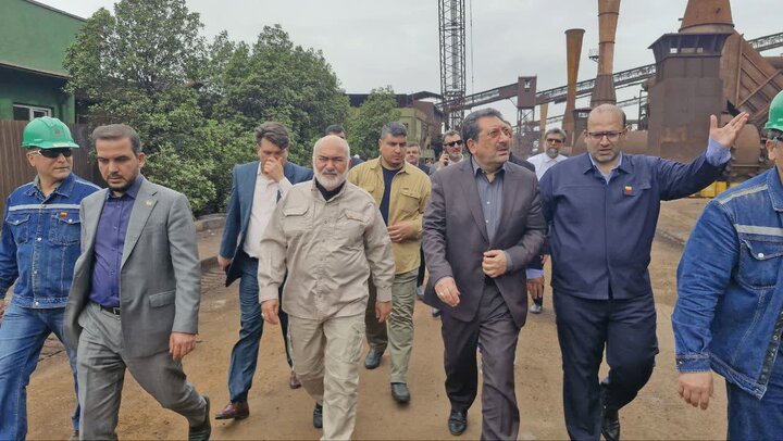 بازدید وزیر صمت و استاندار خوزستان از ۲ شرکت فولادی
