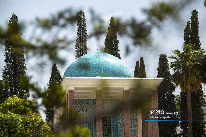 روز بزرگداشت شاعر سعدی شاعر برجسته شیرازی