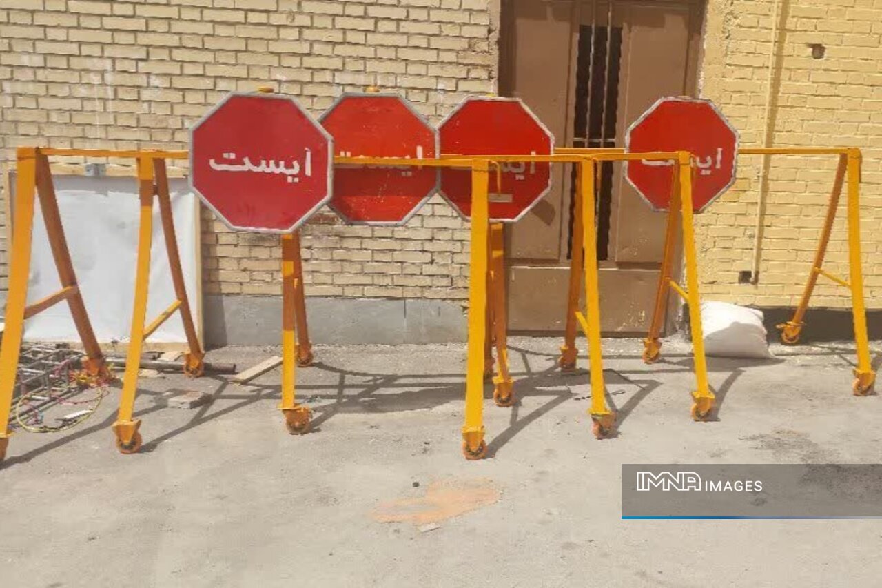 ساخت نخستین ماژول LED ویژه دوربرگردان شهر اصفهان در منطقه ۱۲