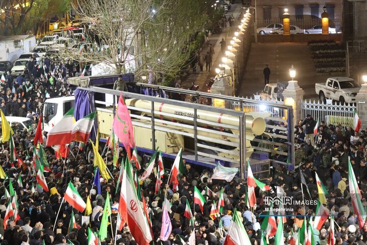اقتدار؛ زبان گویای صلح و استقلال