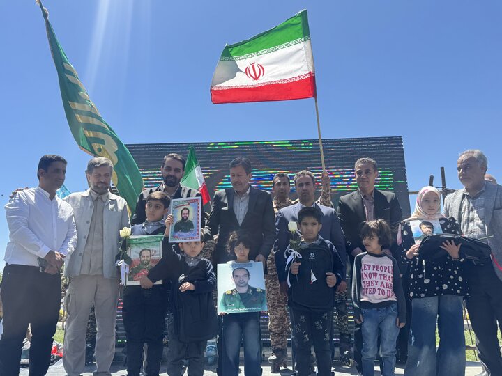 تجلیل هیئت اسکیت اصفهان از فرزندان شهدای جنگ ۴۰ روزه