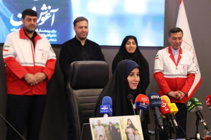 لحظه‌ فداکاری یک پرستار؛ روایت اشک و امید در بیمارستان