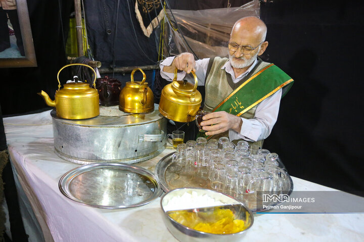پنجاه‌وچهارمین شب حماسه حضور اصفهانی‌ها در خیابان‌ها