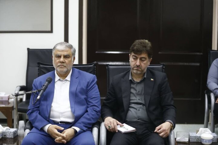 خدمات شهری در جنگ تحمیلی سوم بدون هیچ وقفه‌ای ادامه پیدا کرد