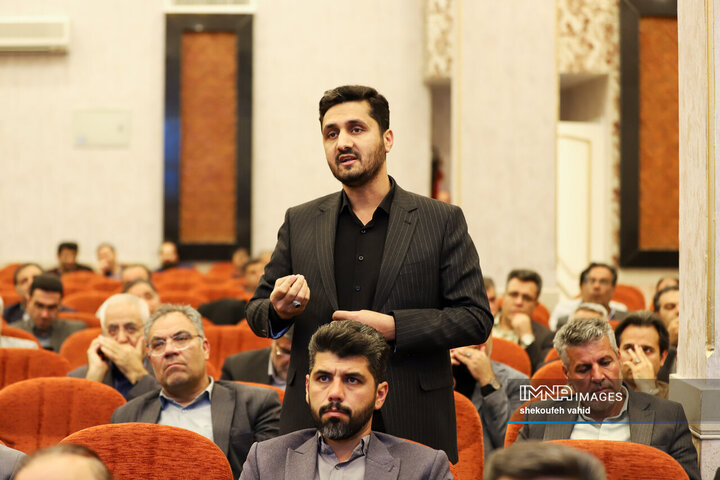 همایش شهرداران استان اصفهان
