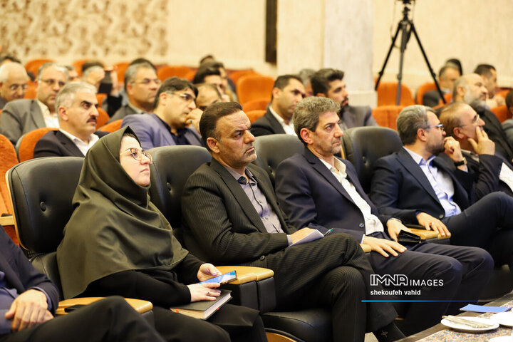 همایش شهرداران استان اصفهان