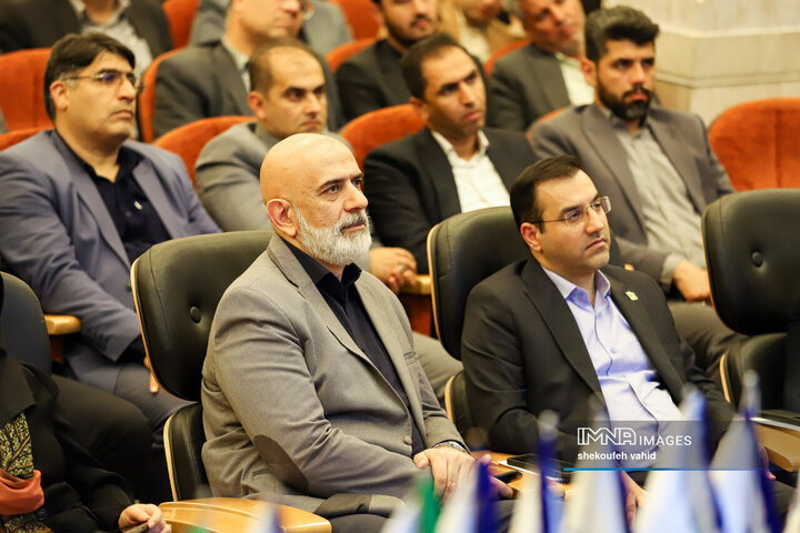 همایش شهرداران استان اصفهان